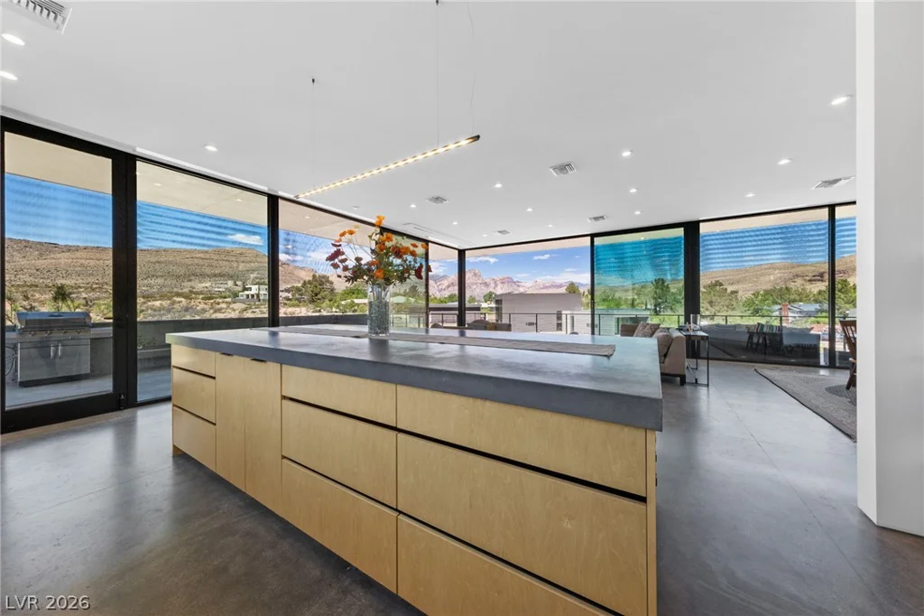 59 Arroyo, Blue Diamond, NV 89004