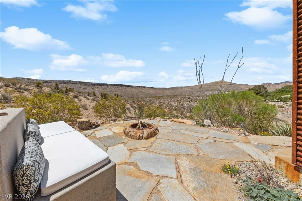 59 Arroyo, Blue Diamond, NV 89004
