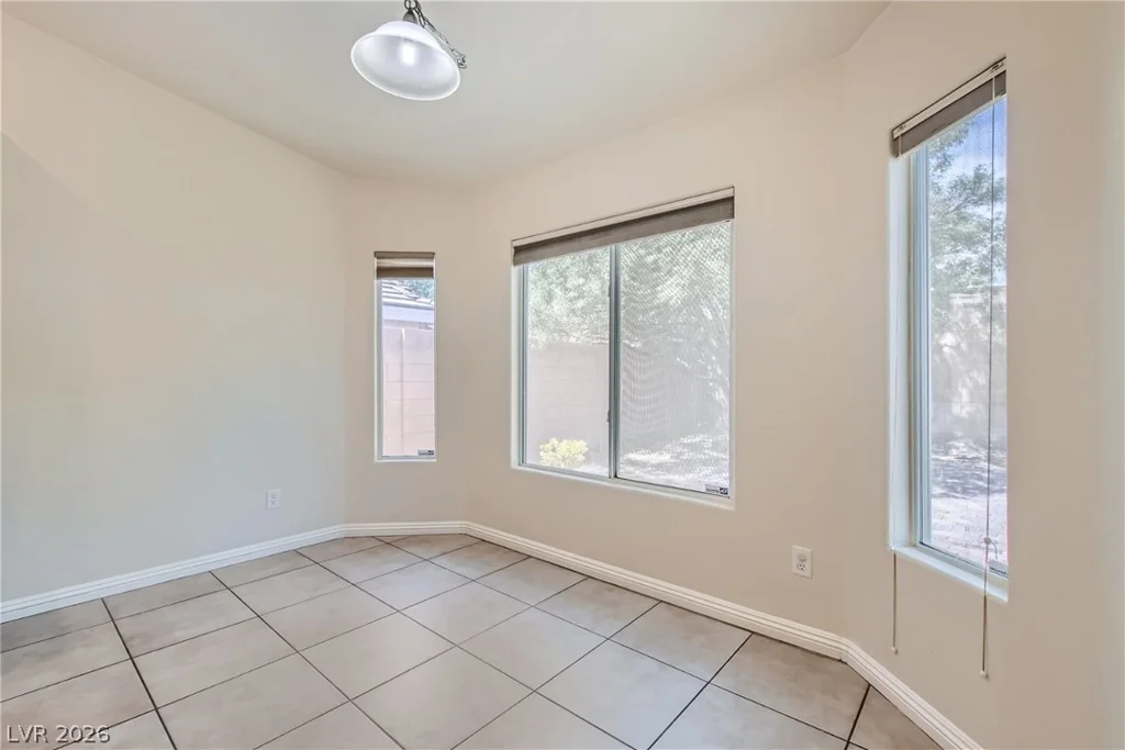 7141 Longhorn Cattle, North Las Vegas, NV 89084