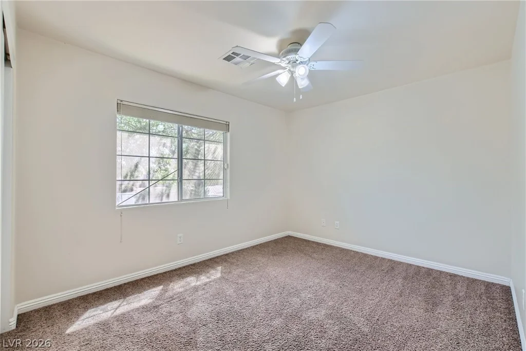 7141 Longhorn Cattle, North Las Vegas, NV 89084