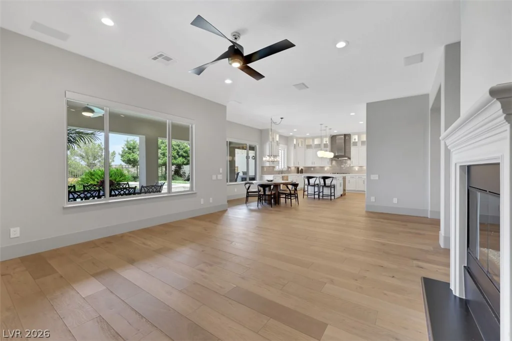 2172 Pont National, Henderson, NV 89044