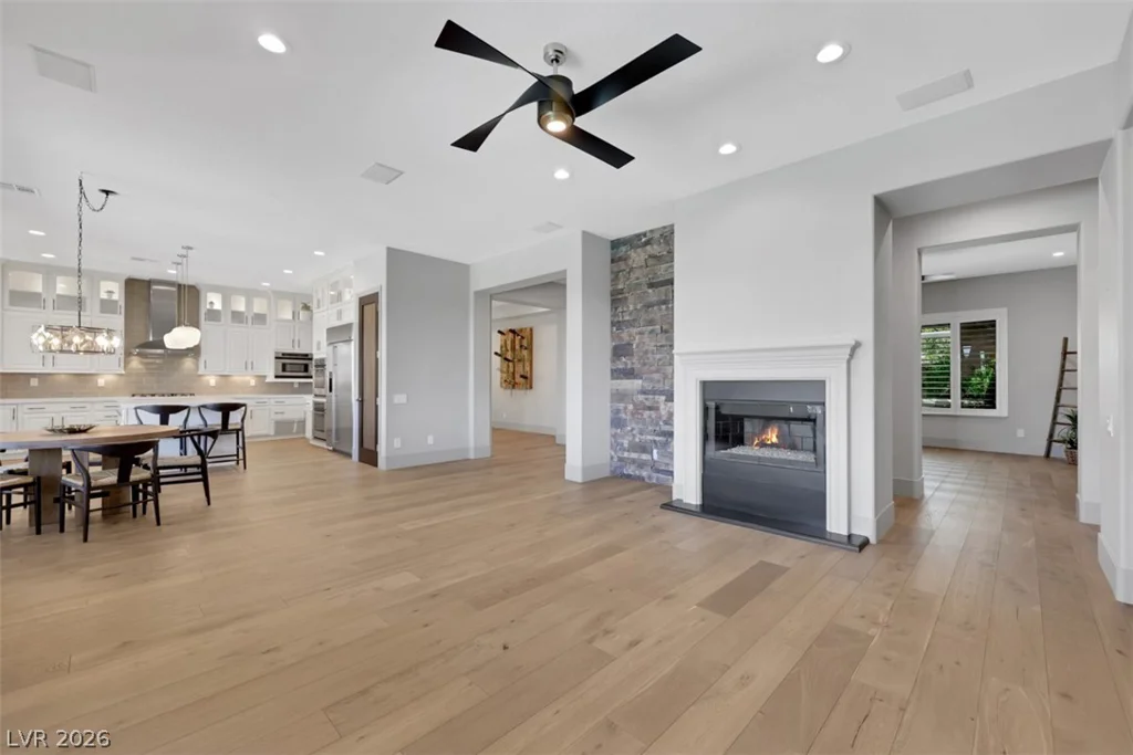 2172 Pont National, Henderson, NV 89044