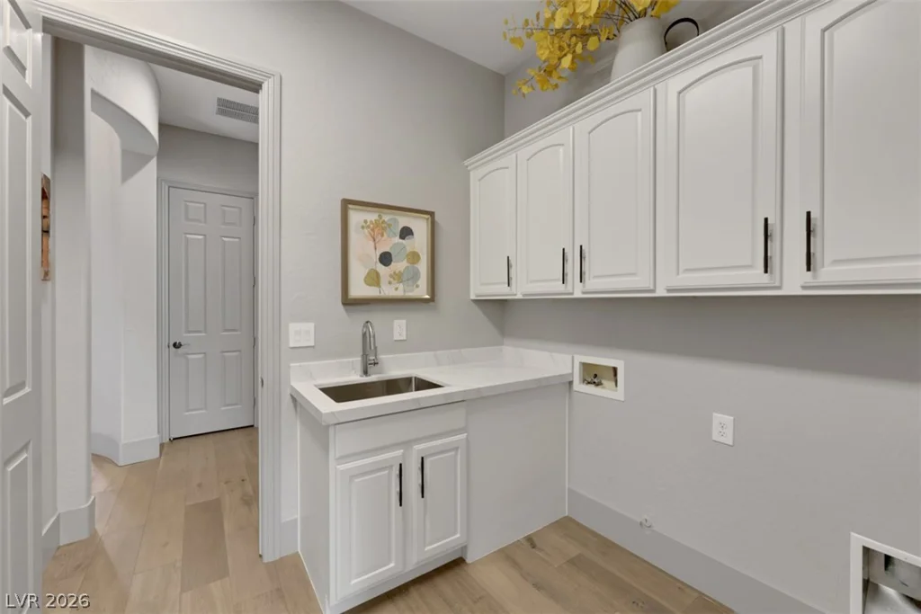 2172 Pont National, Henderson, NV 89044
