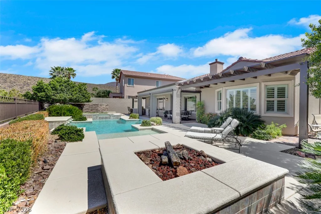 2172 Pont National, Henderson, NV 89044
