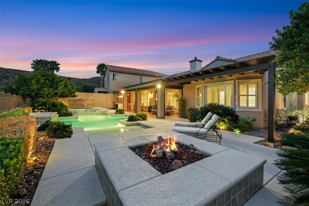 2172 Pont National, Henderson, NV 89044