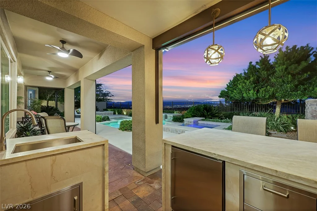 2172 Pont National, Henderson, NV 89044