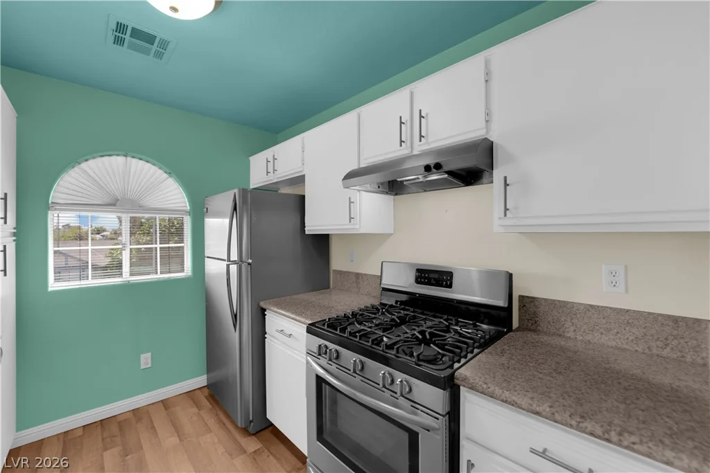 6836 Elm Creek, Las Vegas, NV 89108