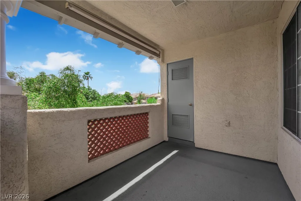 6836 Elm Creek, Las Vegas, NV 89108