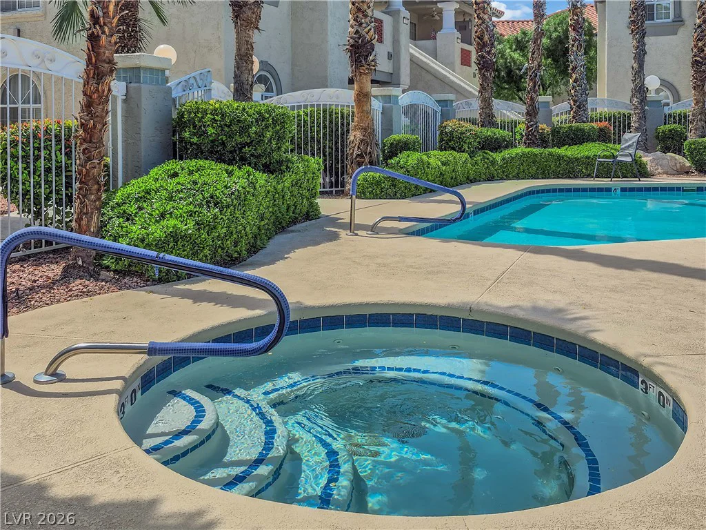 6836 Elm Creek, Las Vegas, NV 89108