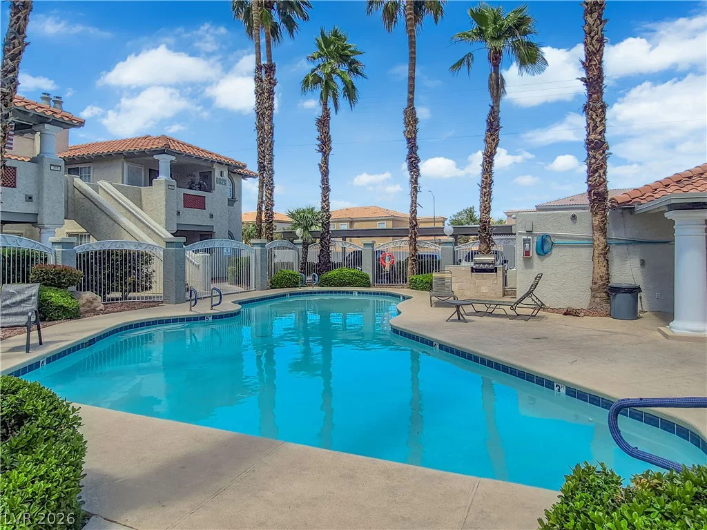 6836 Elm Creek, Las Vegas, NV 89108