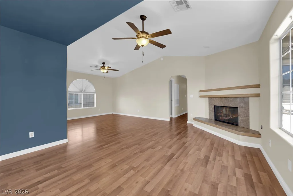 6836 Elm Creek, Las Vegas, NV 89108