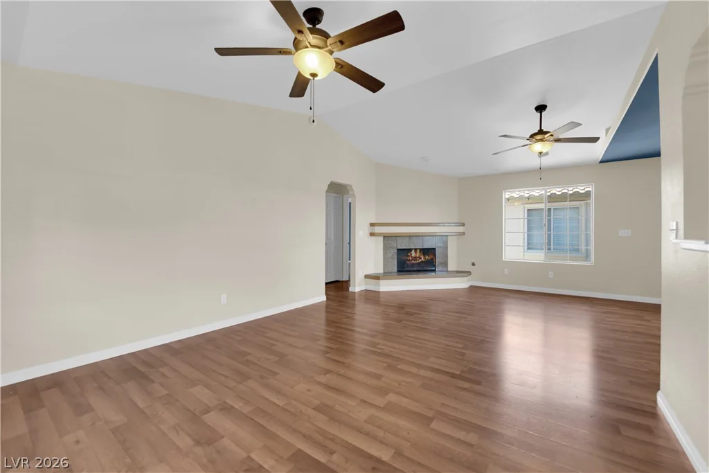 6836 Elm Creek, Las Vegas, NV 89108