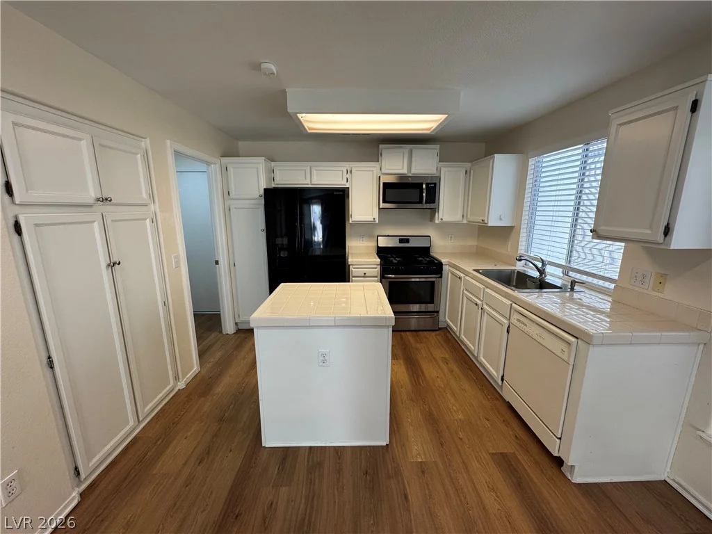 1845 Villa Vista, Las Vegas, NV 89128