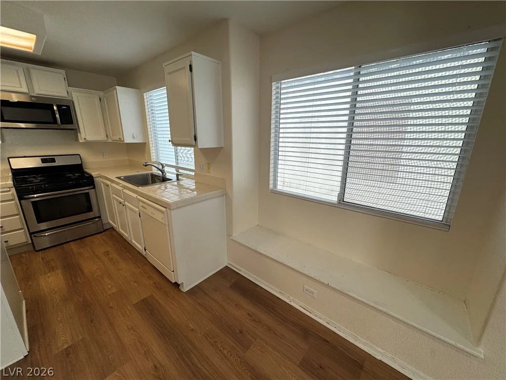 1845 Villa Vista, Las Vegas, NV 89128