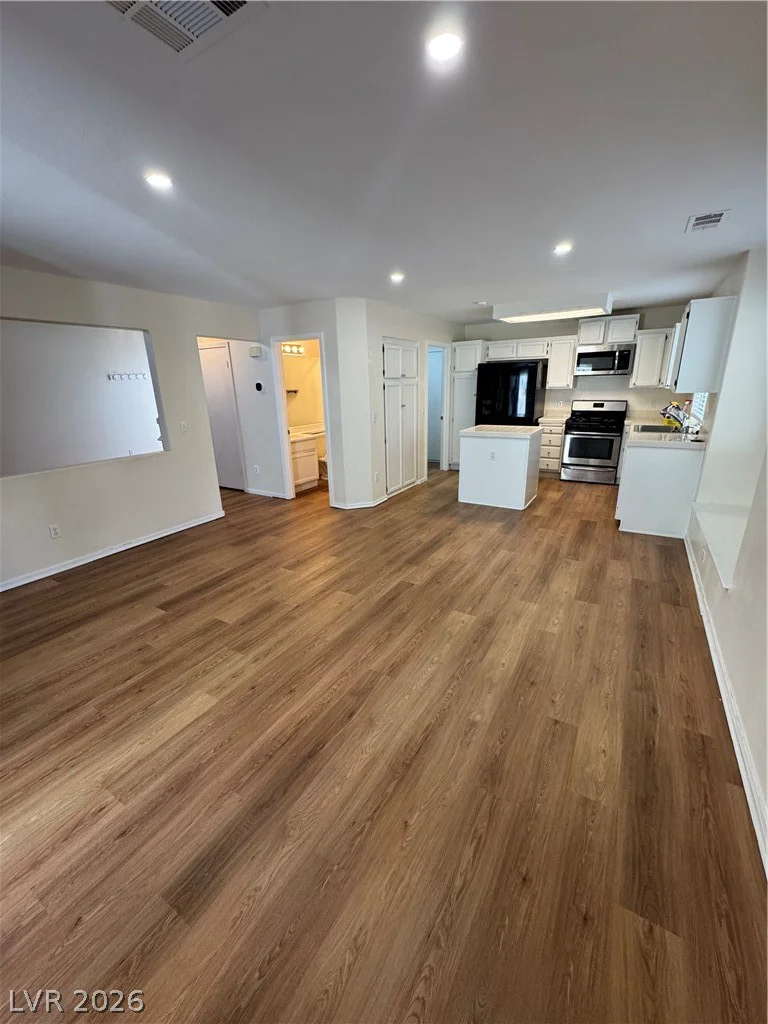 1845 Villa Vista, Las Vegas, NV 89128