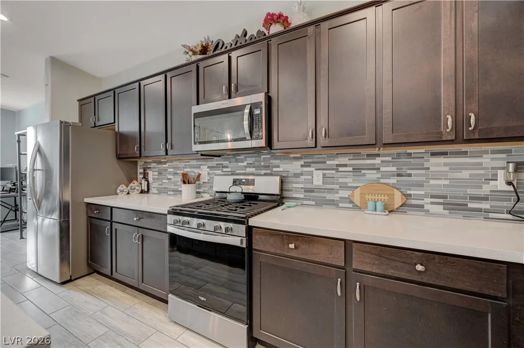 27 Red Sandstone, North Las Vegas, NV 89031