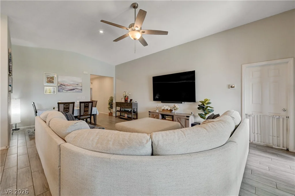 27 Red Sandstone, North Las Vegas, NV 89031