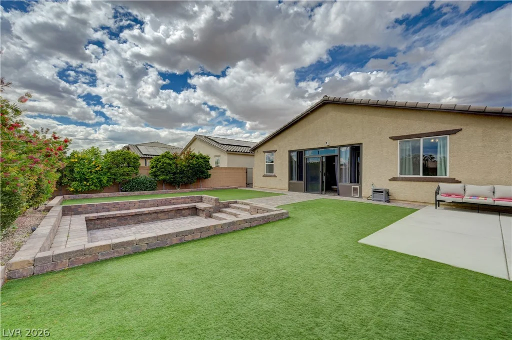 27 Red Sandstone, North Las Vegas, NV 89031