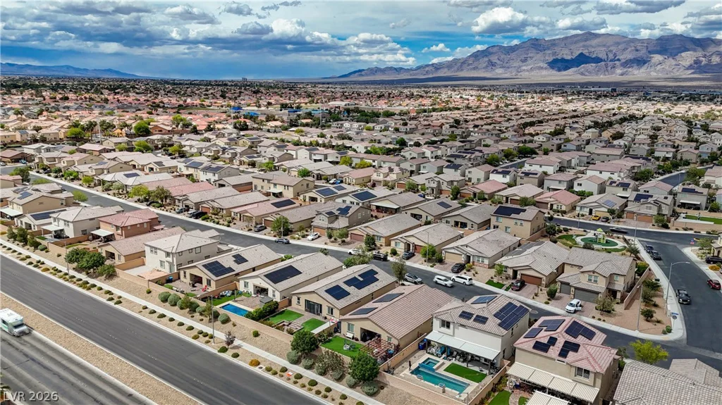27 Red Sandstone, North Las Vegas, NV 89031