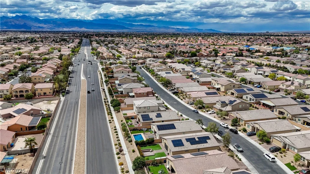 27 Red Sandstone, North Las Vegas, NV 89031