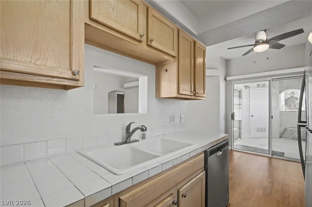 517 Indian Princess, Las Vegas, NV 89145
