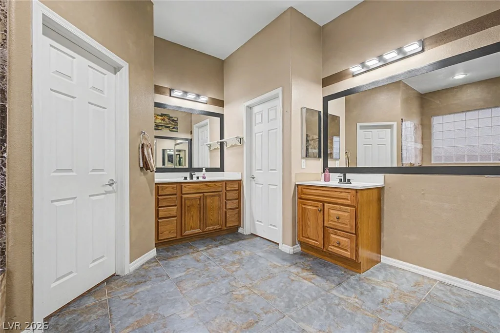 947 Armandito, Las Vegas, NV 89138