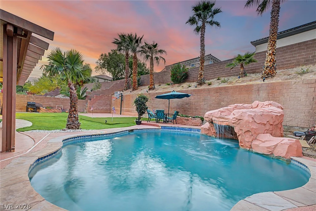 947 Armandito, Las Vegas, NV 89138