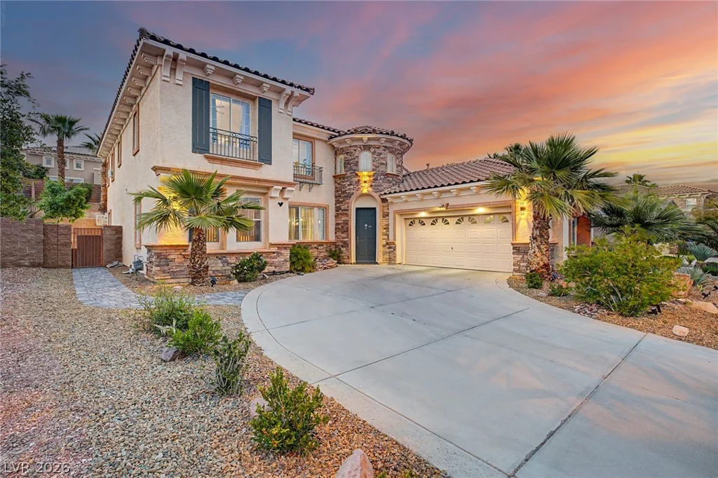 947 Armandito, Las Vegas, NV 89138