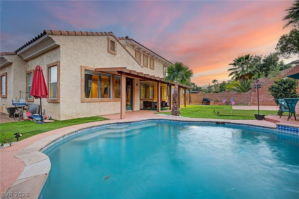 947 Armandito, Las Vegas, NV 89138