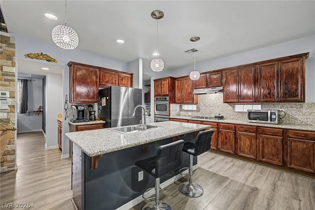 947 Armandito, Las Vegas, NV 89138