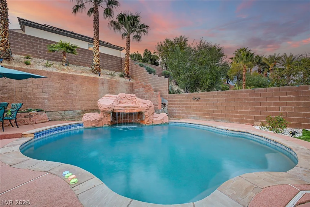 947 Armandito, Las Vegas, NV 89138