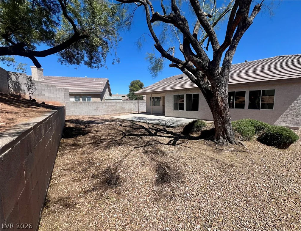 2052 Angel Falls, Henderson, NV 89074