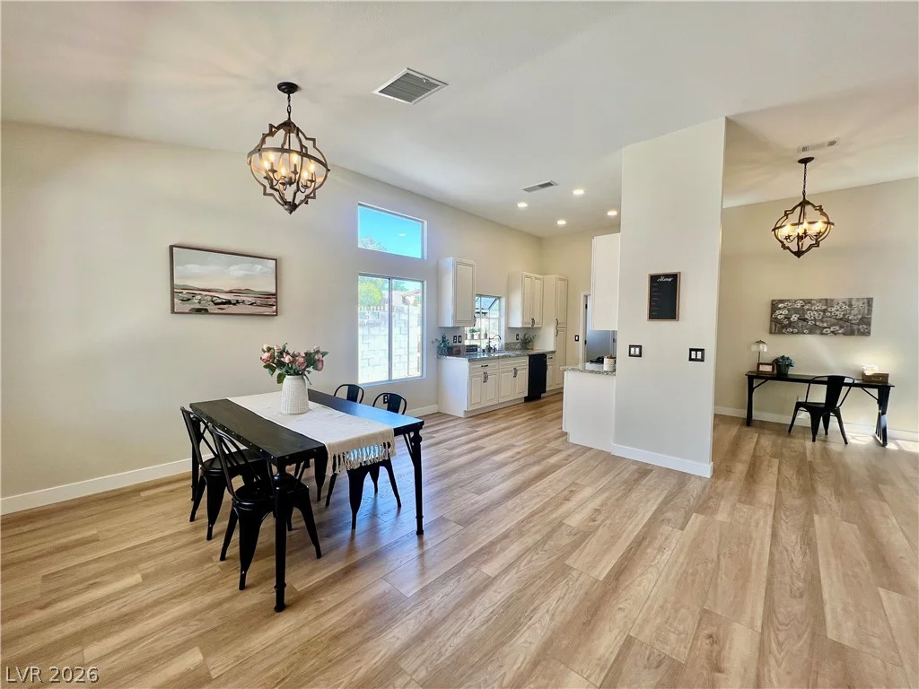 2052 Angel Falls, Henderson, NV 89074