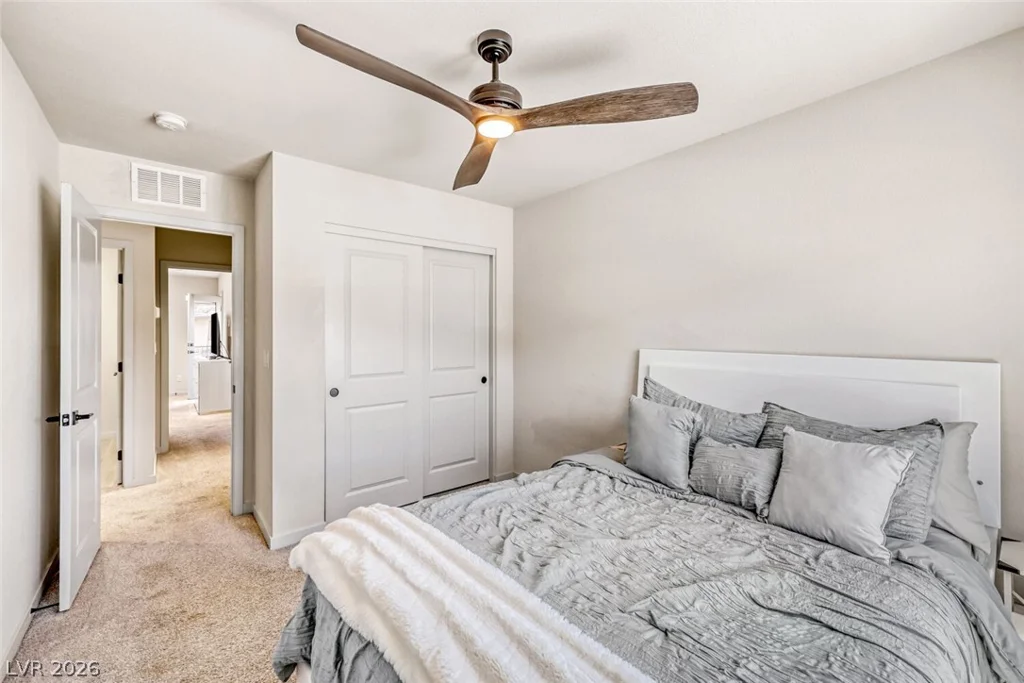 9702 Sapphire Rim, Las Vegas, NV 89148