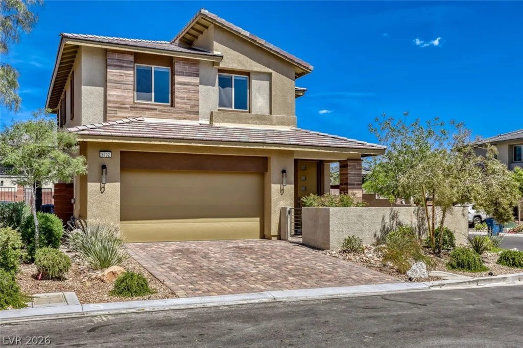 9702 Sapphire Rim, Las Vegas, NV 89148