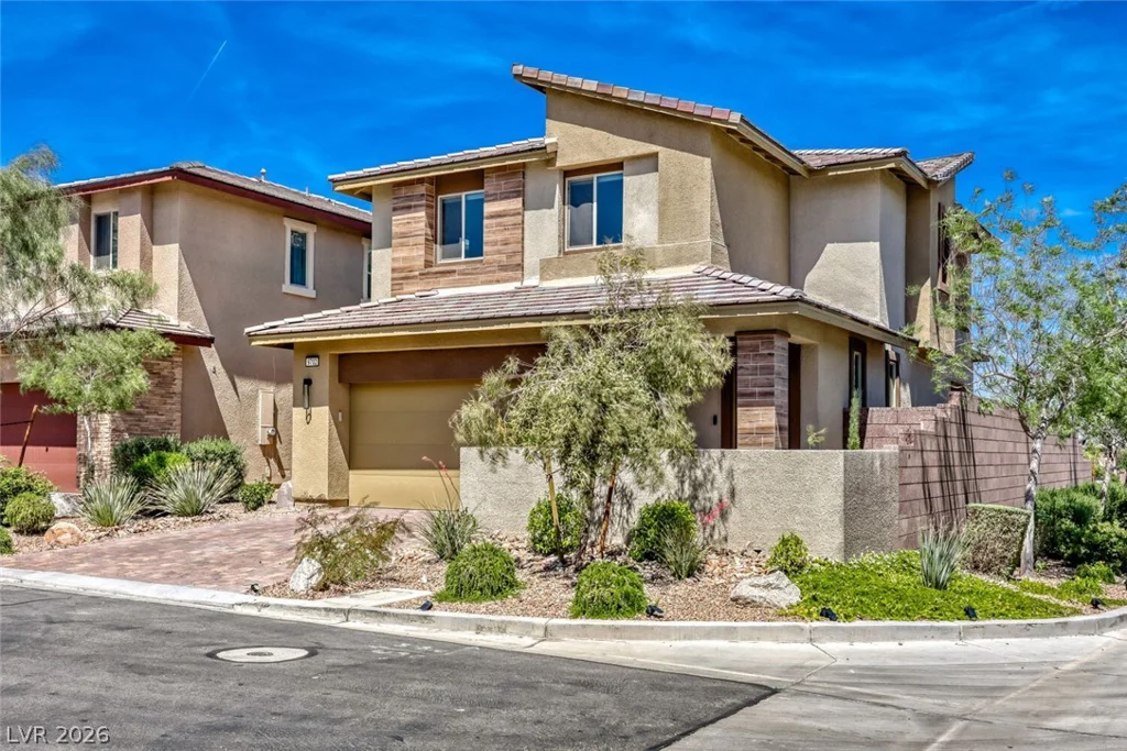 9702 Sapphire Rim, Las Vegas, NV 89148