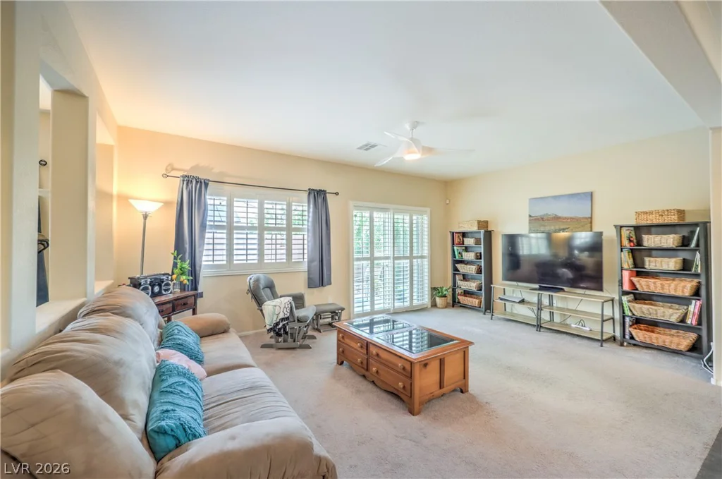 6426 Emerson Gardens, Las Vegas, NV 89166