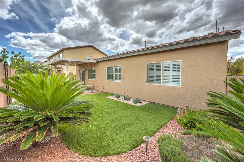 6426 Emerson Gardens, Las Vegas, NV 89166
