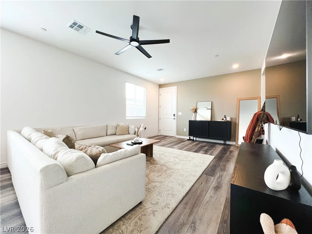 9482 Noble Fir Ridge, Las Vegas, NV 89143