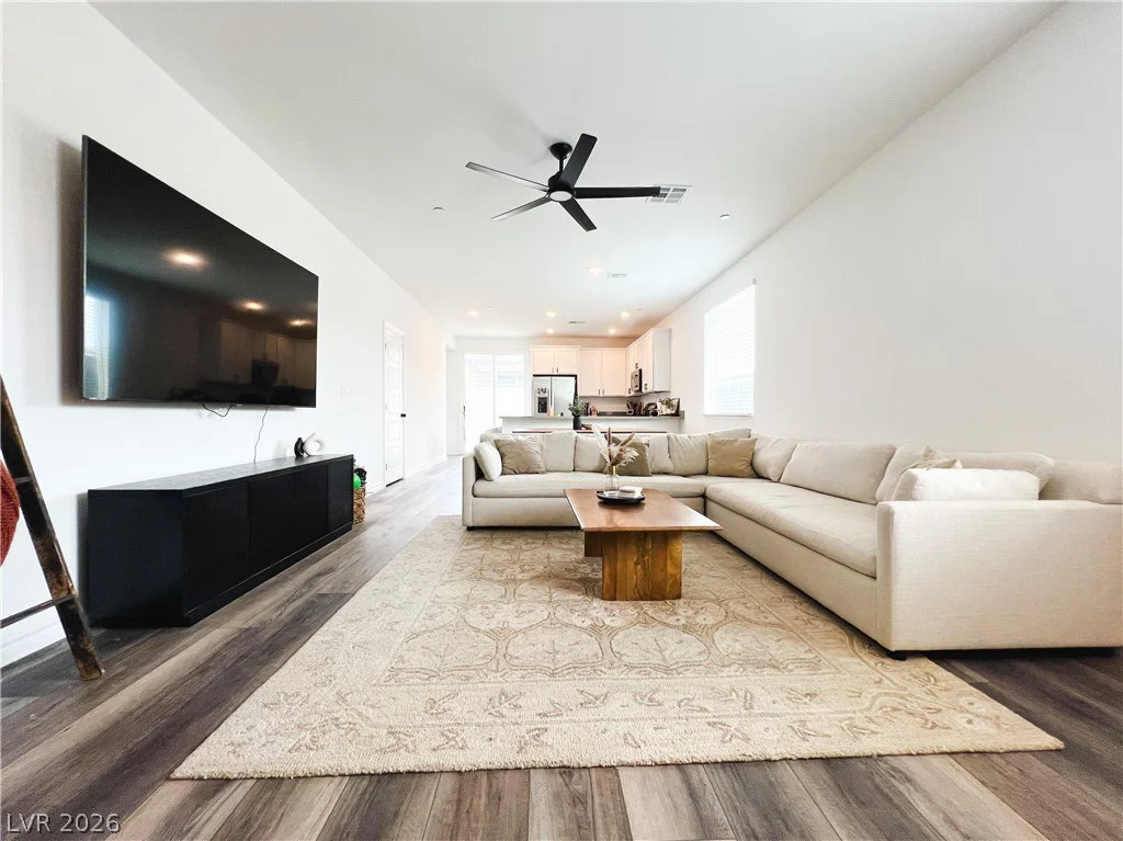 9482 Noble Fir Ridge, Las Vegas, NV 89143