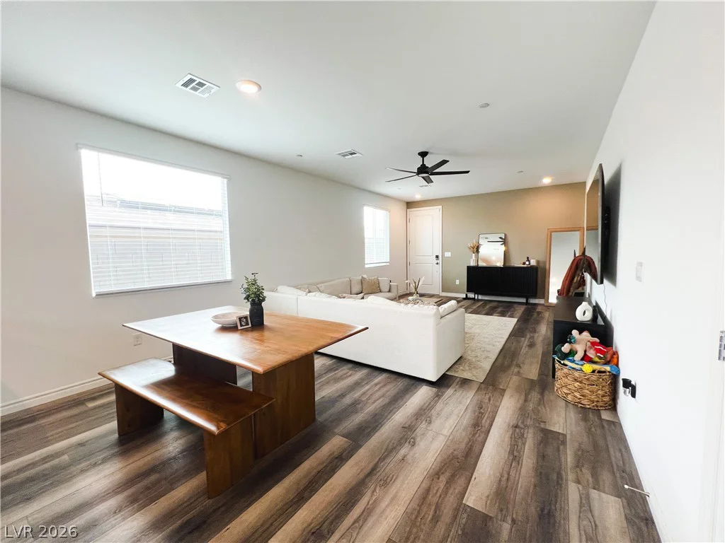 9482 Noble Fir Ridge, Las Vegas, NV 89143
