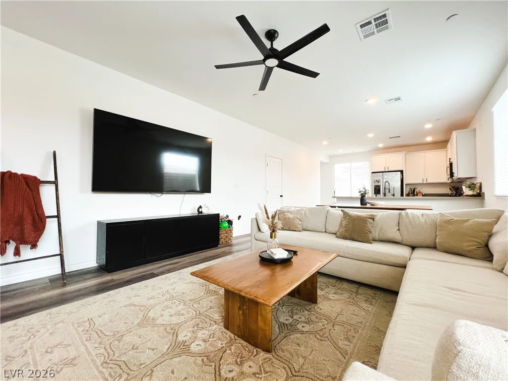 9482 Noble Fir Ridge, Las Vegas, NV 89143