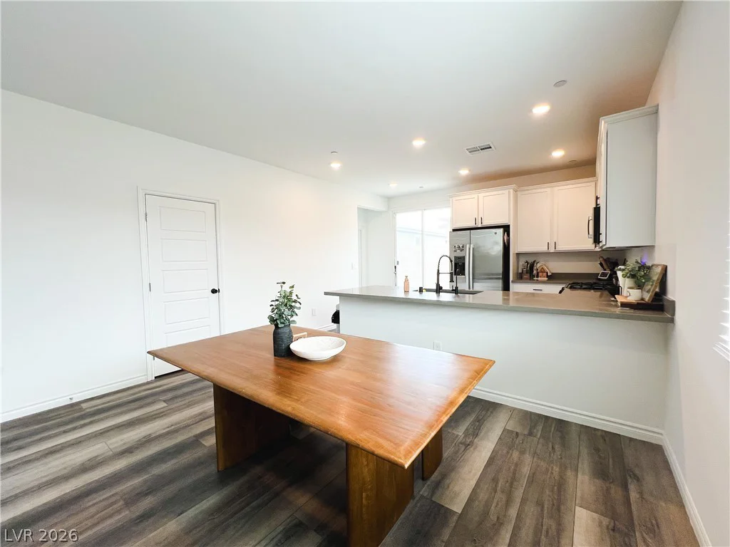 9482 Noble Fir Ridge, Las Vegas, NV 89143