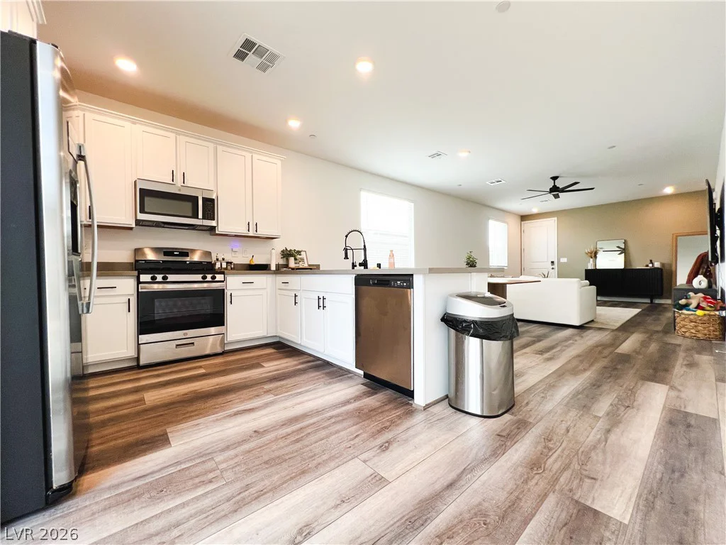 9482 Noble Fir Ridge, Las Vegas, NV 89143