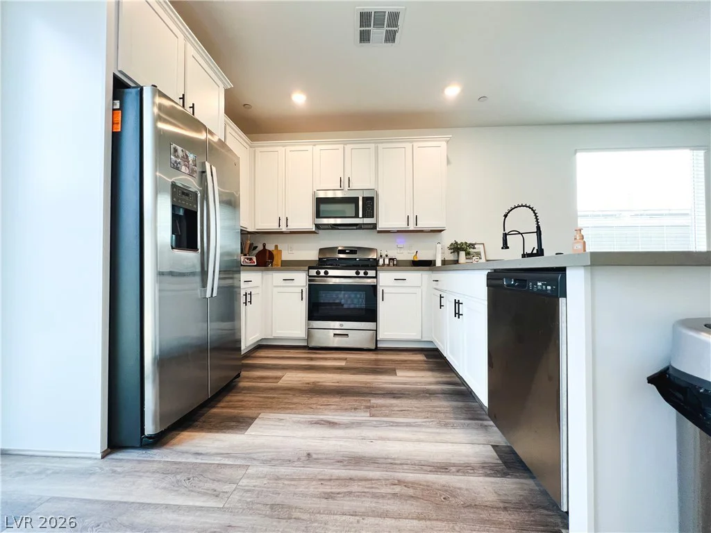 9482 Noble Fir Ridge, Las Vegas, NV 89143