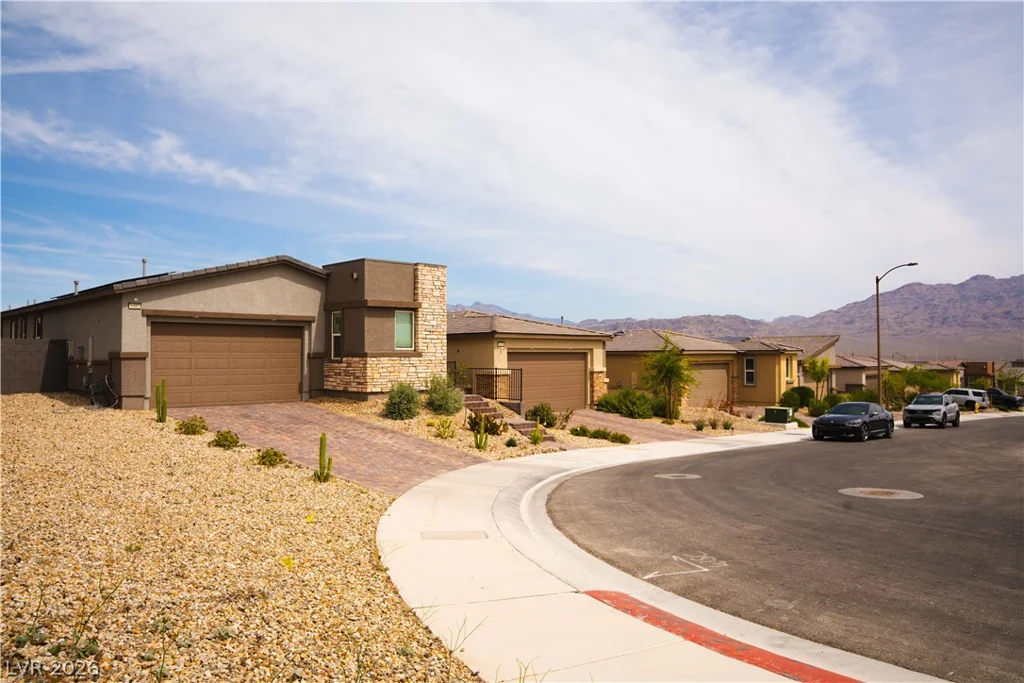 9482 Noble Fir Ridge, Las Vegas, NV 89143
