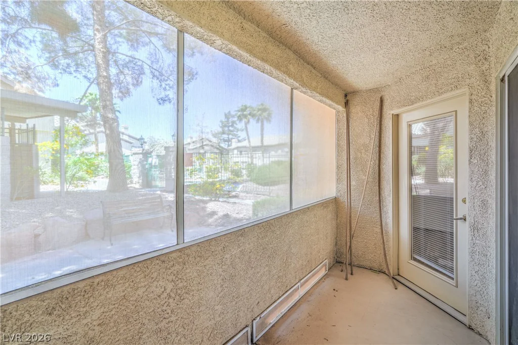 5710 Tropicana, Las Vegas, NV 89122
