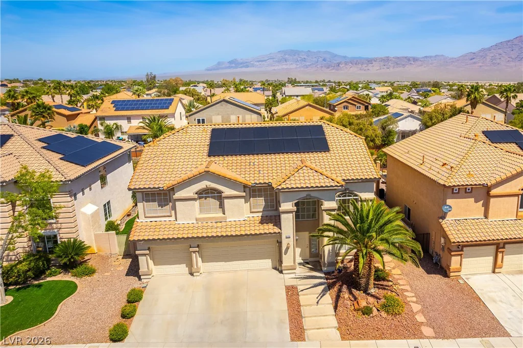 8700 Wild Diamond, Las Vegas, NV 89143