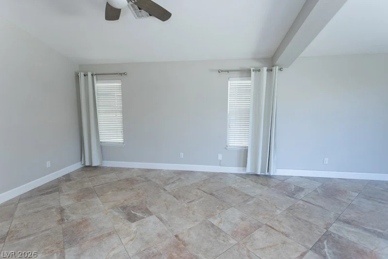 6012 Chessington, Las Vegas, NV 89131