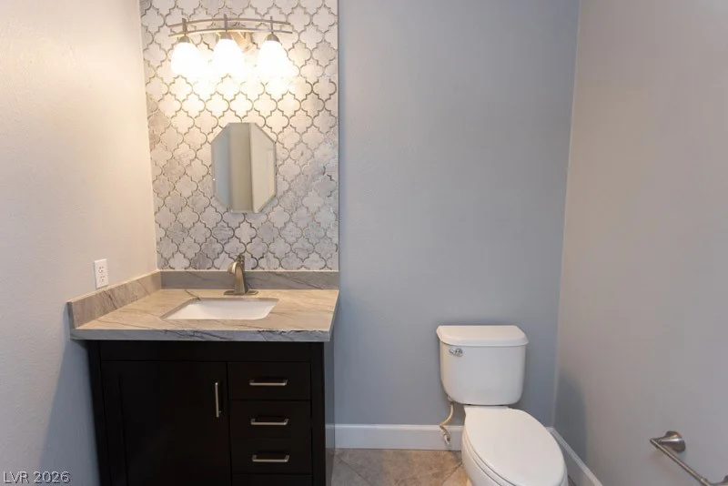 6012 Chessington, Las Vegas, NV 89131